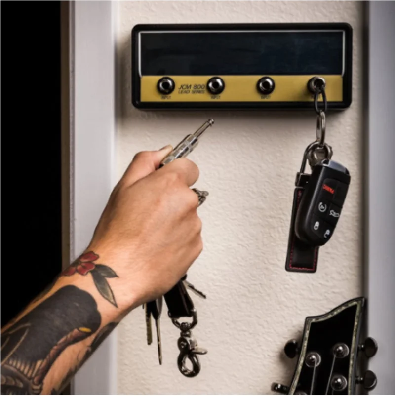 Fender Music Key Storage Socket Holder Key Holder Cool Guitar Wall Keychain Holder Retro Amplifier Home Decoration Ornaments
Fender Music Key Storage Socket Holder Key Holder Cool Guitar Wall Keychain Holder Retro Amplifier Home Decoration Ornaments