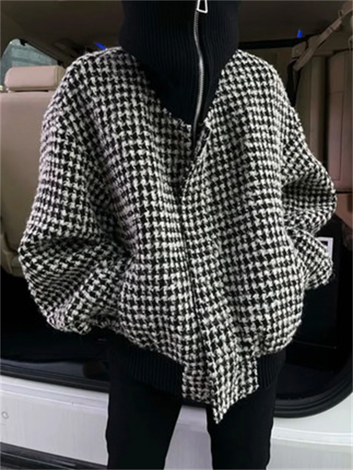 

Hong Kong Style Chic Thickened Woolen Top 2022 New Design Sense High Neck Zipper Thousand Bird Check Coat Women's Winter