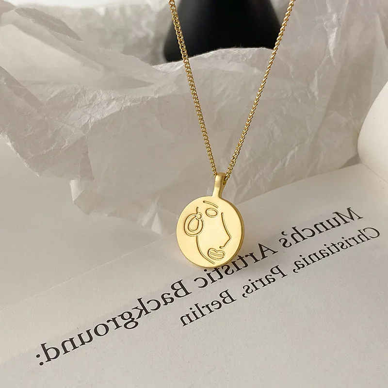 Silver Color Abstract Face Round Pendant Necklace For Women Sweater Chain Jewelry Wholesale Hot selling gift 2023
Silver Color Abstract Face Round Pendant Necklace For Women Sweater Chain Jewelry Wholesale Hot selling gift 2023