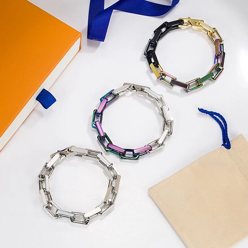 Famous Brand Men Women European Classic Bamboo Knot Bracelets Cuba Chain Link Couple Punk Bracelet Bangles Luxury Jewelry Gift
Famous Brand Men Women European Classic Bamboo Knot Bracelets Cuba Chain Link Couple Punk Bracelet Bangles Luxury Jewelry Gift