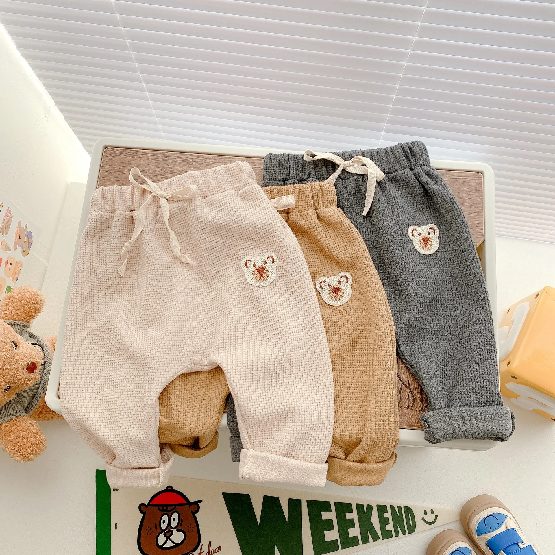 Waffle Baby Pants 2022 Autumn Newborn Baby Boys Casual Trousers Cute Bear Toddler Girls Long Pant 0-4Y Kids Clothes Outfits
Waffle Baby Pants 2022 Autumn Newborn Baby Boys Casual Trousers Cute Bear Toddler Girls Long Pant 0-4Y Kids Clothes Outfits