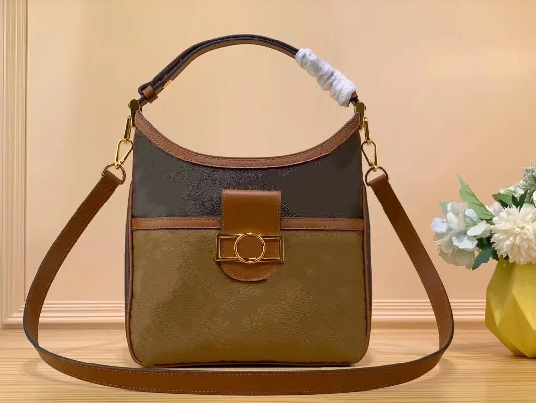 Hot Selling Luxury Fashion Classic Design Old Flower Leather Shoulder Bag Cross Waist bag women's handbag women's handbag high q
Hot Selling Luxury Fashion Classic Design Old Flower Leather Shoulder Bag Cross Waist bag women's handbag women's handbag high q