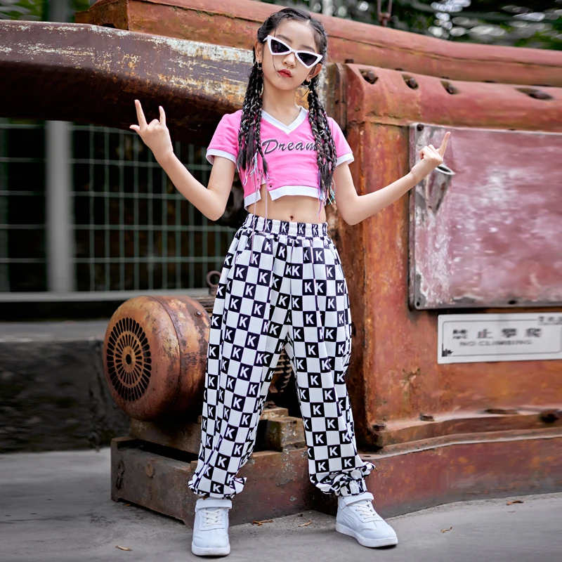 2022 Girls Crop Tops Loose Hiphop Pants Street Dance Wear Children Jazz Modern Dance Performance Costumes Rave Clothes DN12219 
2022 Girls Crop Tops Loose Hiphop Pants Street Dance Wear Children Jazz Modern Dance Performance Costumes Rave Clothes DN12219