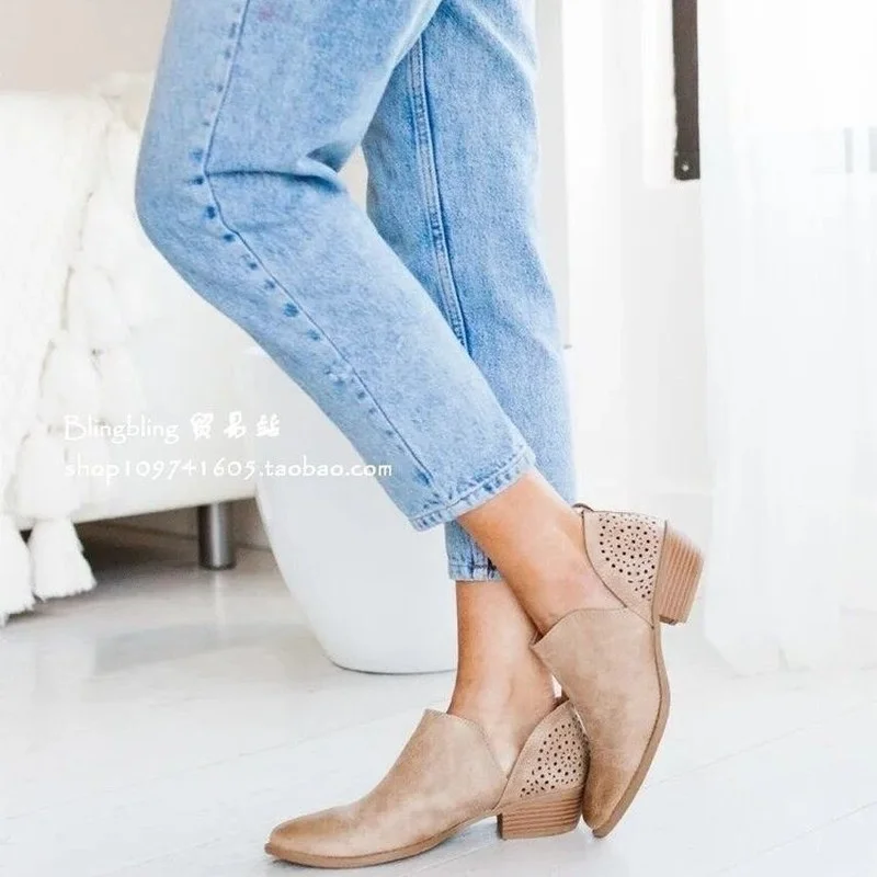 2022 Spring Autumn New Ankle Boots for Women Fashion Pointed Toe 3-5CM Europe Thick Heel Women Shoes Plus Size 43 Boots Women
2022 Spring Autumn New Ankle Boots for Women Fashion Pointed Toe 3-5CM Europe Thick Heel Women Shoes Plus Size 43 Boots Women