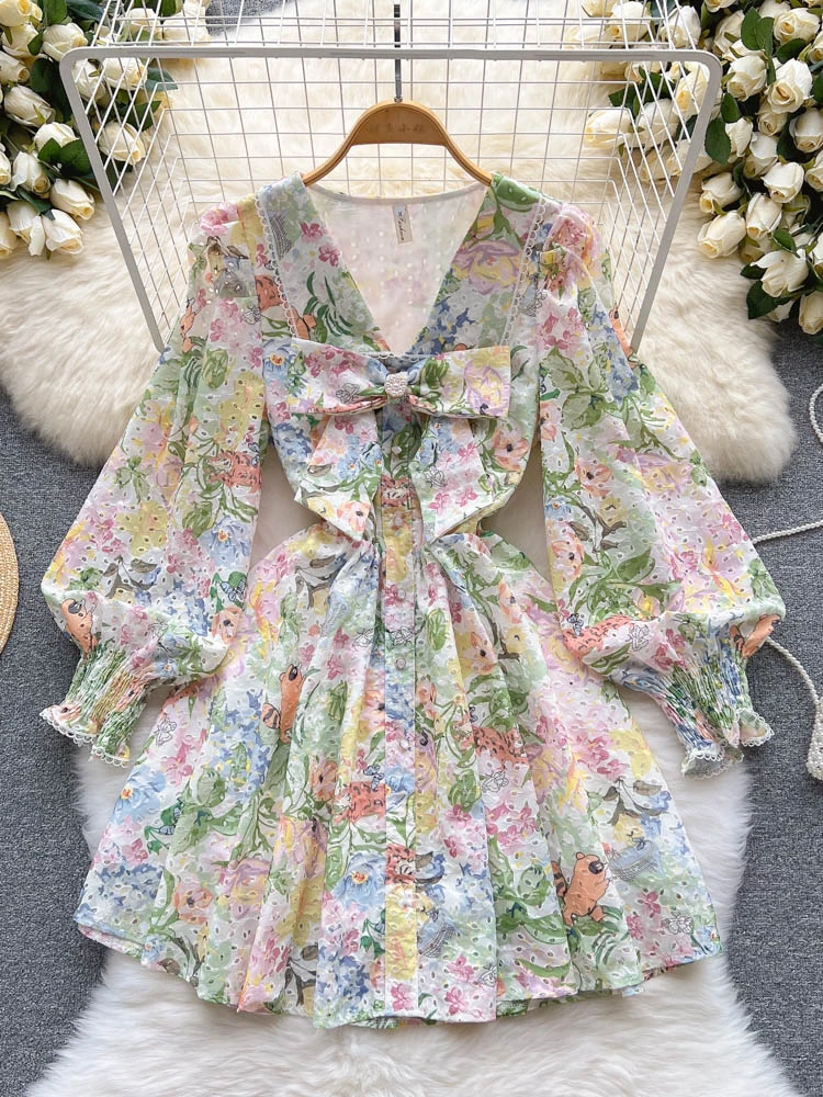 Printed Bow Dress Women for Summer Spring 2022 Hollow Out Fashion V-neck Lantern Sleeves Single Breasted Party Dresses YQ108
Printed Bow Dress Women for Summer Spring 2022 Hollow Out Fashion V-neck Lantern Sleeves Single Breasted Party Dresses YQ108