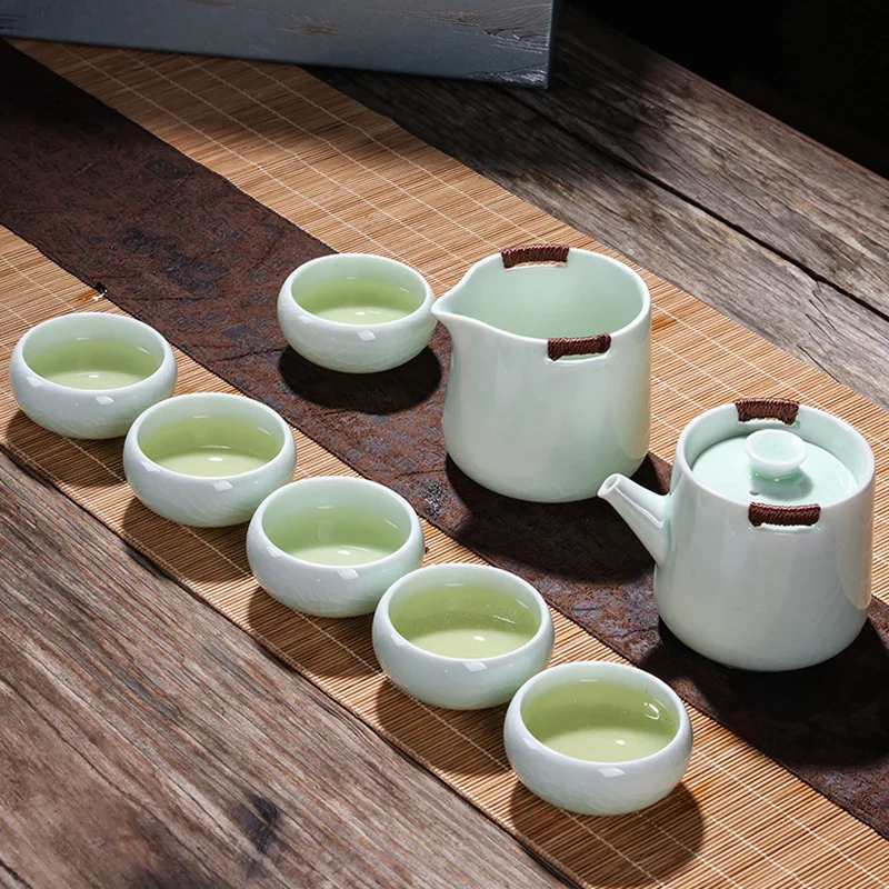 Chinese Tea Pot and Cup Set Tea Box Porcelain Dinner Sets Luxury Tea Tasting Set Traditional Tea Set Szklanki Household
Chinese Tea Pot and Cup Set Tea Box Porcelain Dinner Sets Luxury Tea Tasting Set Traditional Tea Set Szklanki Household