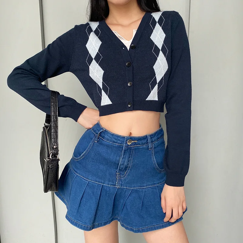 Women New Casual Knitted Sweater Dark Blue Plaid Printed Pattern Long Sleeve V-neck Sexy Cardigan Spring Autumn Fashion Tops
Women New Casual Knitted Sweater Dark Blue Plaid Printed Pattern Long Sleeve V-neck Sexy Cardigan Spring Autumn Fashion Tops