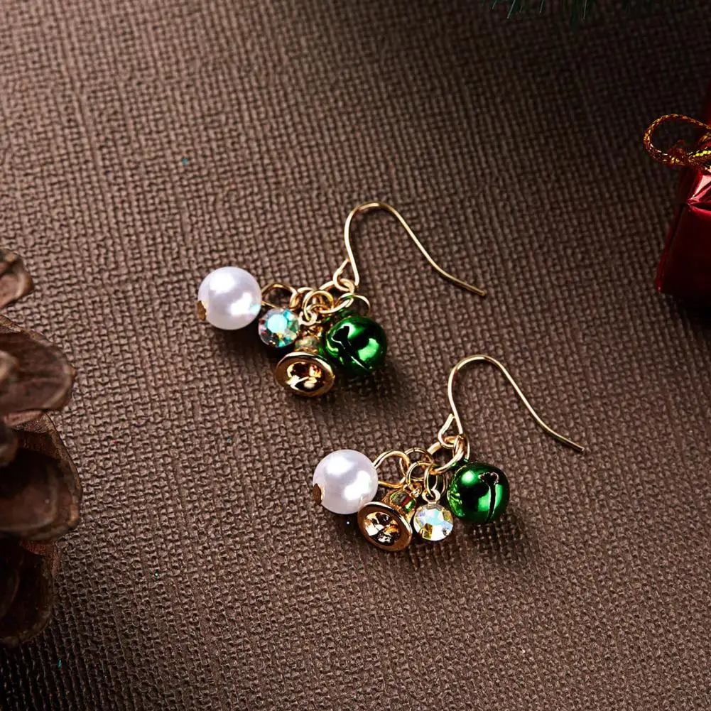 Female Earrings Sparkling Anti-allergy Women Xmas Tree Bell Ear Studs Hook Earrings Women Earrings Dangle Earrings 3 Pairs 
Female Earrings Sparkling Anti-allergy Women Xmas Tree Bell Ear Studs Hook Earrings Women Earrings Dangle Earrings 3 Pairs