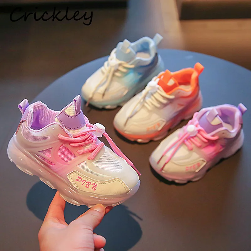2022 luminous Children Sneakers Gradient Mesh Breathable Non Slip Kids Running Shoes Fashion Soft Sole Boys Girls Sport Shoes 
2022 luminous Children Sneakers Gradient Mesh Breathable Non Slip Kids Running Shoes Fashion Soft Sole Boys Girls Sport Shoes