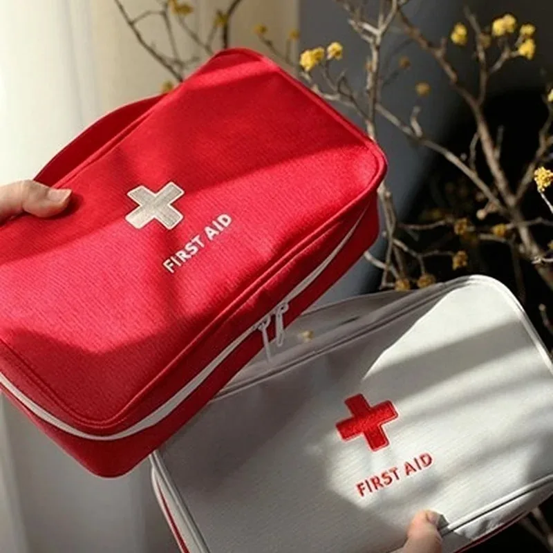 Portable Storage Bag First Aid Emergency Medicine Bag Outdoor Pill Survival Organizer Emergency Kits Package Travel Accessories
Portable Storage Bag First Aid Emergency Medicine Bag Outdoor Pill Survival Organizer Emergency Kits Package Travel Accessories