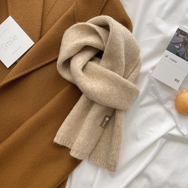 2022 Unisex All-match Korean Scarf Soft Glutinous Knitted 20% Wool Scarf New Rolled Edge Warm Couple Scarf
2022 Unisex All-match Korean Scarf Soft Glutinous Knitted 20% Wool Scarf New Rolled Edge Warm Couple Scarf
