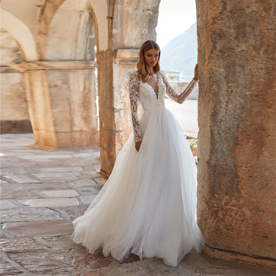 FIDDY898 V-neckline Wedding Dresses Elegant Long Sleeve A-line Dress 3d Flowers Beaded Bridal dresses for women C40
FIDDY898 V-neckline Wedding Dresses Elegant Long Sleeve A-line Dress 3d Flowers Beaded Bridal dresses for women C40
