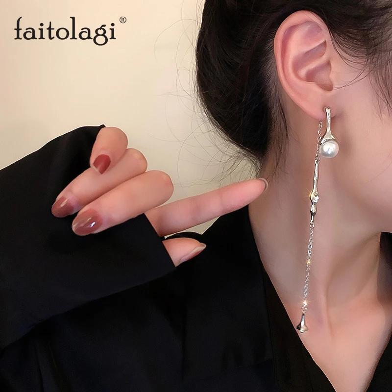 Irregular Metal Long Drop Earrings Fashion Design Women Asymmetric Elegant Pearl Boucle Tassel Jewelry
Irregular Metal Long Drop Earrings Fashion Design Women Asymmetric Elegant Pearl Boucle Tassel Jewelry