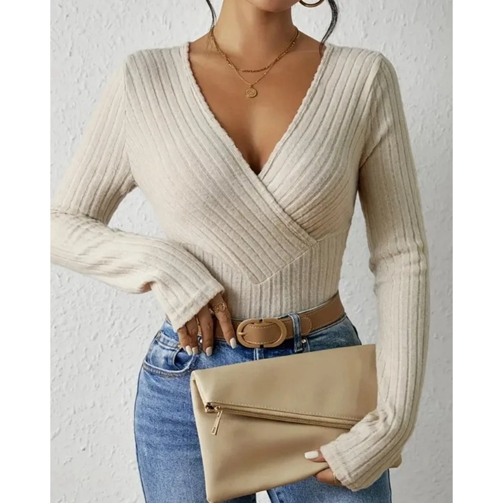 Spring Autumn Women Ribbed Sexy Deep V Neck Long Sleeve Top Cisscross Slim Casual Elegent Korean Style y2k Clothes Streetwear
Spring Autumn Women Ribbed Sexy Deep V Neck Long Sleeve Top Cisscross Slim Casual Elegent Korean Style y2k Clothes Streetwear