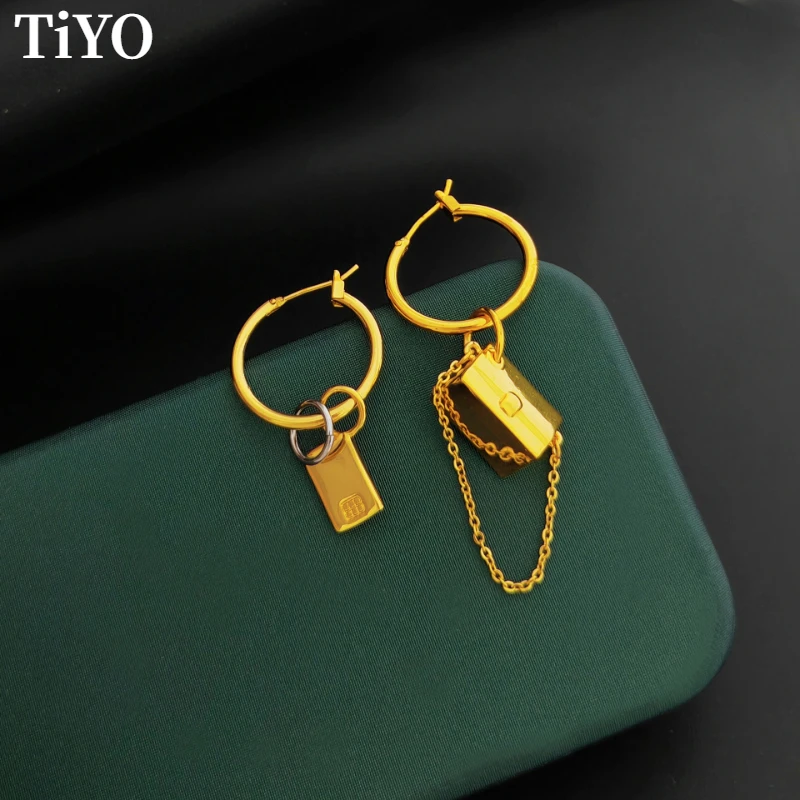 Modern Jewelry Round Circle Earrings 2022 New Trend Popular Style High Quality Copper Asymmetrical Drop Earrings For Women
Modern Jewelry Round Circle Earrings 2022 New Trend Popular Style High Quality Copper Asymmetrical Drop Earrings For Women