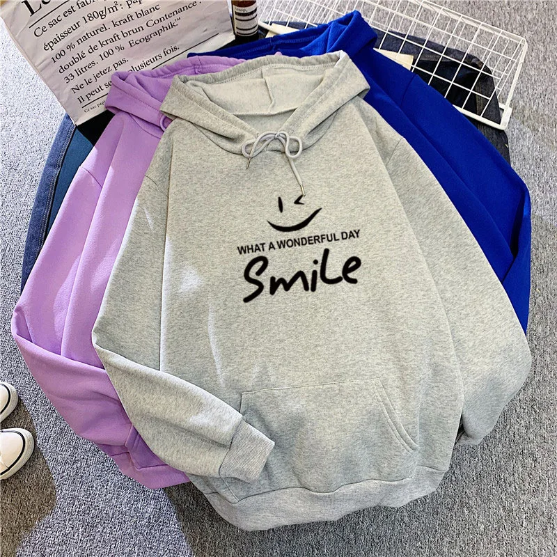 2022 European And American Autumn And Winter Sweatshirt Women Long Sleeve Round Neck Cotton Smiley Face Printed Base Shirt S-3XL
2022 European And American Autumn And Winter Sweatshirt Women Long Sleeve Round Neck Cotton Smiley Face Printed Base Shirt S-3XL