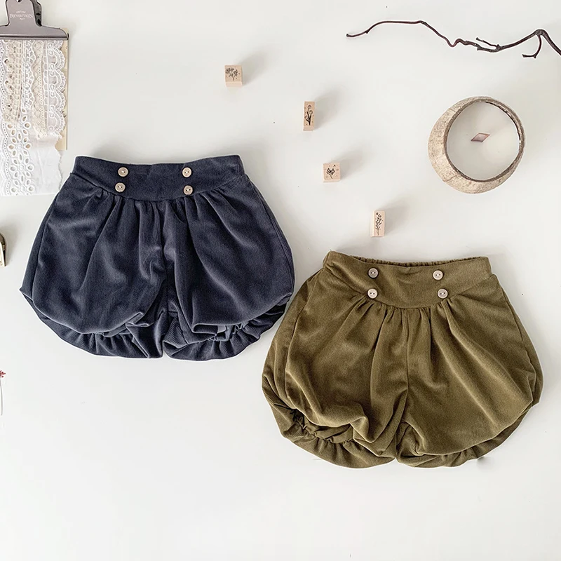 Autumn Winter Infant Kids Baby Girls Solid Color Velvet Children's Clothes Short Pants Casual Kids Baby Girls Lantern Shorts
Autumn Winter Infant Kids Baby Girls Solid Color Velvet Children's Clothes Short Pants Casual Kids Baby Girls Lantern Shorts