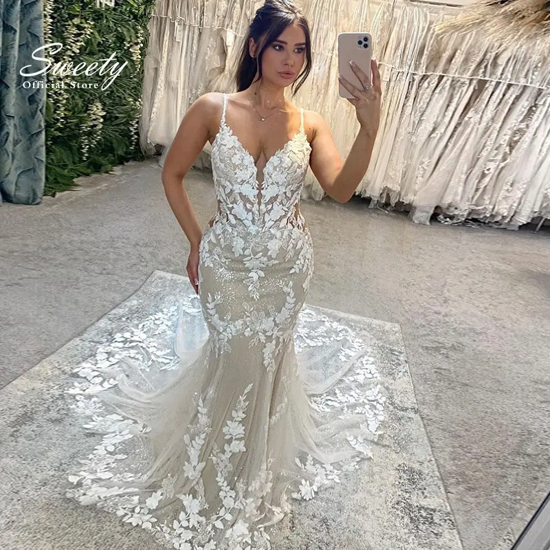 Luxury Mermaid bridal Gowns Embroidered Lace On Net With Slim-line Wedding O-neck Sleeveless Button Appliques Vestido De Novia
Luxury Mermaid bridal Gowns Embroidered Lace On Net With Slim-line Wedding O-neck Sleeveless Button Appliques Vestido De Novia