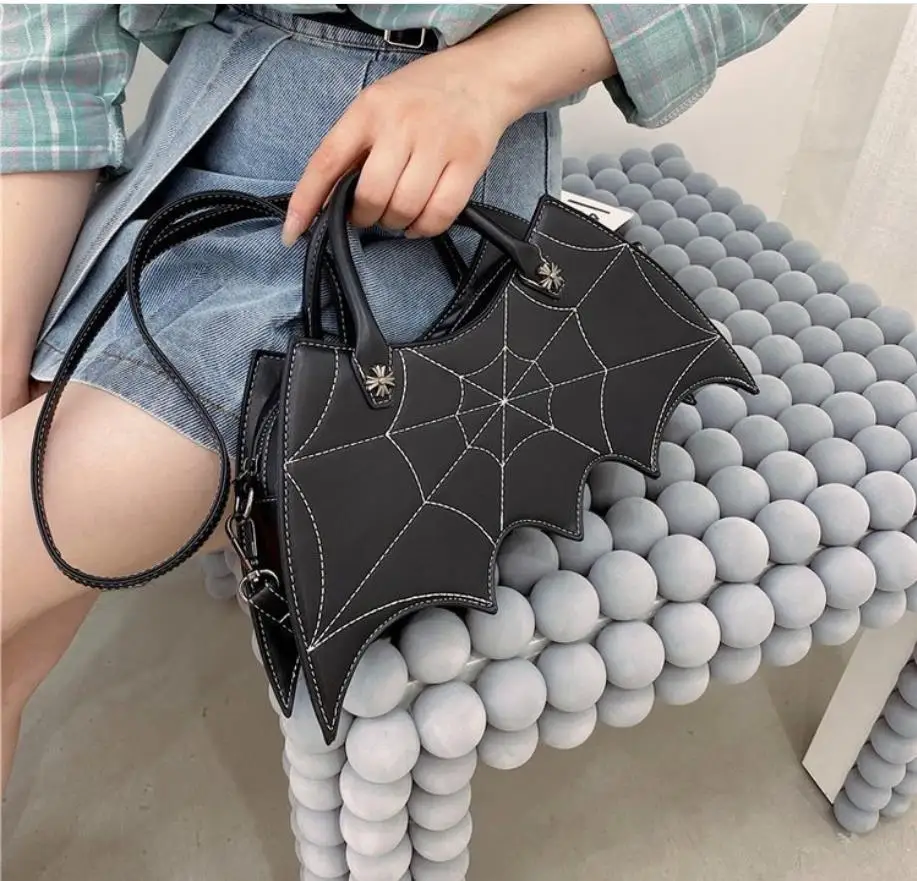 New Bat Handbag For Women Crossbody Satchels Fashion Creative Spoof Fun Halloween Personality Girl Trend Leather Messenger Bag
New Bat Handbag For Women Crossbody Satchels Fashion Creative Spoof Fun Halloween Personality Girl Trend Leather Messenger Bag