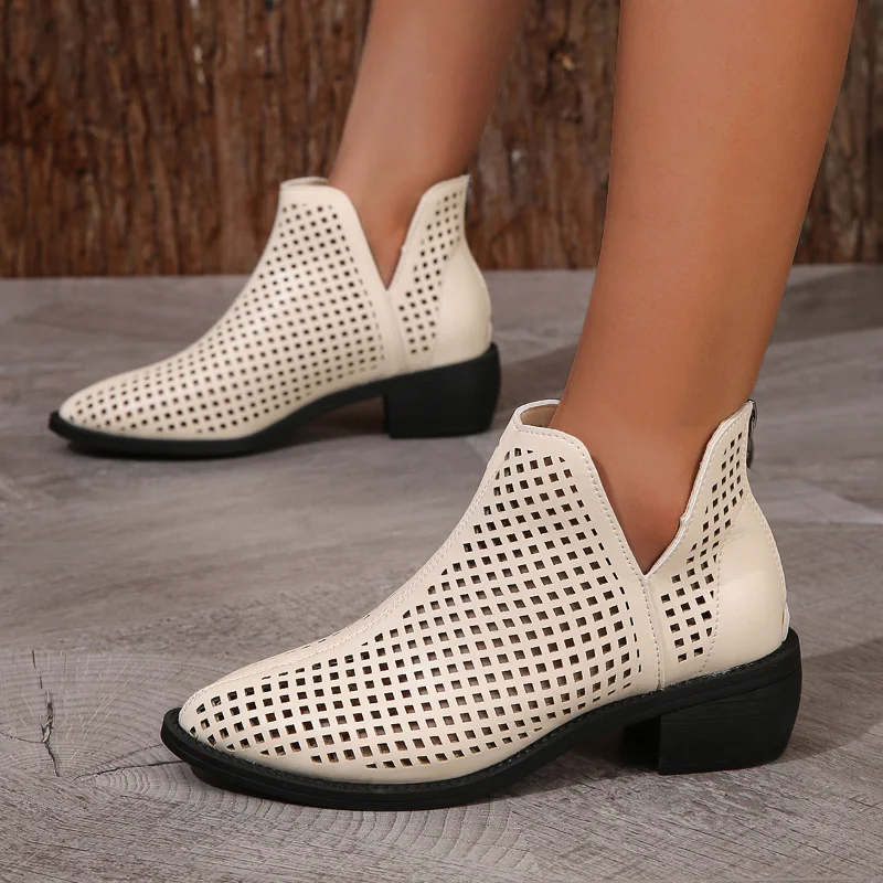 Women's Shoes 2023 High Quality Hollow Out Women's Boots Fashion Breathable Shoes Female Zipper Chunky Heels Shoes for Women
Women's Shoes 2023 High Quality Hollow Out Women's Boots Fashion Breathable Shoes Female Zipper Chunky Heels Shoes for Women