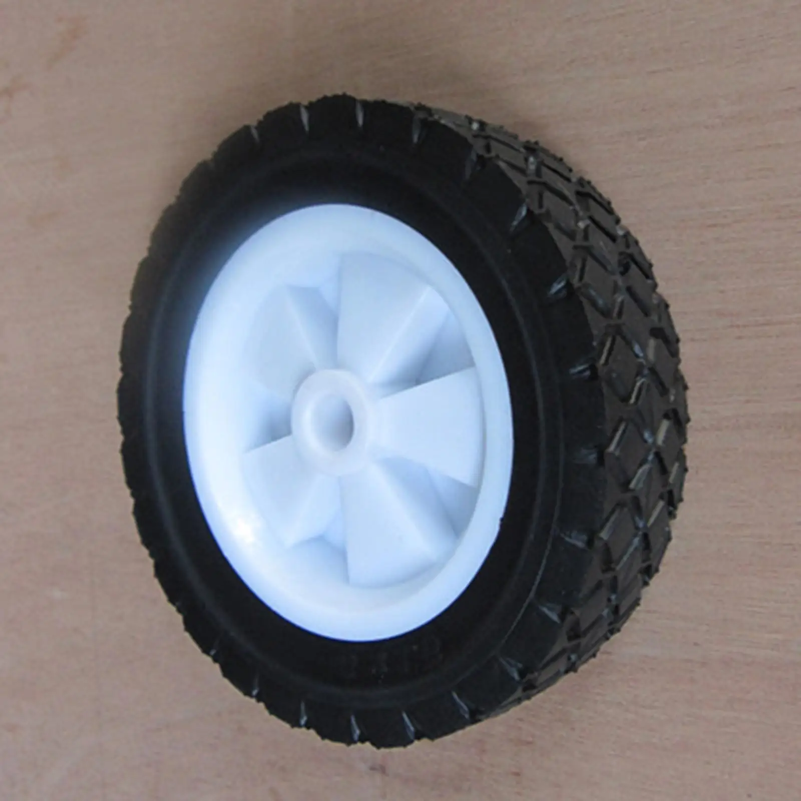 Складные 6 "Складные колесные шины шина для тачки большая грузоподъемность прочные для кемпинга на открытом воздухе ручная тележка косилка тележка
Складные 6 "Складные колесные шины шина для тачки большая грузоподъемность прочные для кемпинга на открытом воздухе ручная тележка косилка тележка