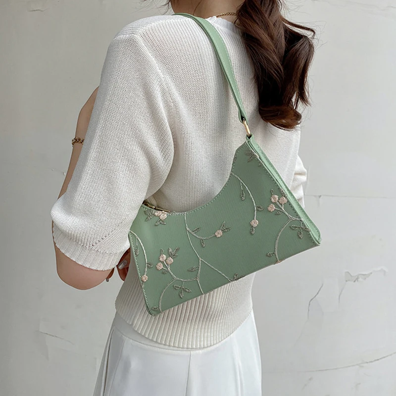 Summer Floral Stitching Shoulder Bag For Women 2022 Soft PU Leather Underarm Bags Beach Travel Handbag Girls Small Tote Bag
Summer Floral Stitching Shoulder Bag For Women 2022 Soft PU Leather Underarm Bags Beach Travel Handbag Girls Small Tote Bag