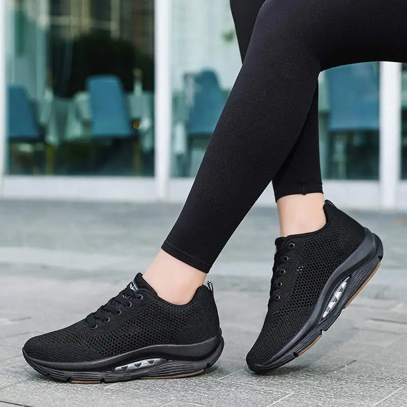Red Sports Shoes Bascette Casual Female Sneakers Designer Luxury 2021 Women Sport Shoes Bots Tenis Running Shos Tennis Low Shoo
Red Sports Shoes Bascette Casual Female Sneakers Designer Luxury 2021 Women Sport Shoes Bots Tenis Running Shos Tennis Low Shoo
