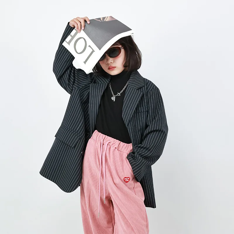 Teenage Girls Blazer Autumn 2022 Striped Loose Casual Jacket for Children Fashion All-match Black Outerwear 12 13 14 Years Coat
Teenage Girls Blazer Autumn 2022 Striped Loose Casual Jacket for Children Fashion All-match Black Outerwear 12 13 14 Years Coat