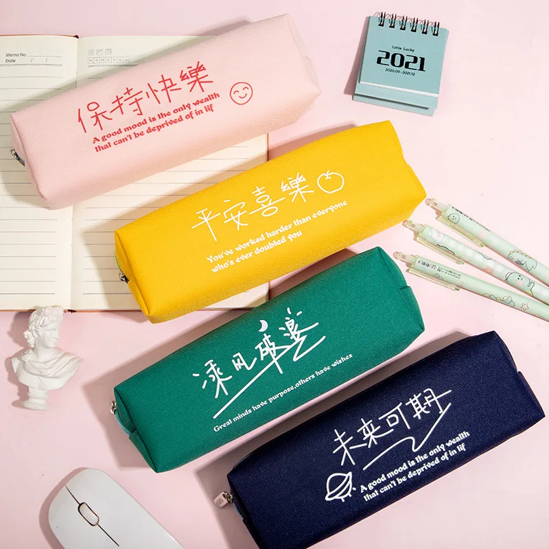 Hot cute large capacity pencil bag creative simple junior high school students canvas pencil case stationery material escolar
Hot cute large capacity pencil bag creative simple junior high school students canvas pencil case stationery material escolar