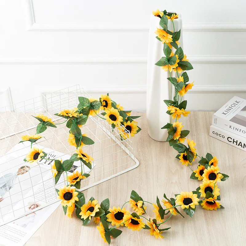 2.5M Yellow Sunflower Vine Hanging Artificial Flowers Garland Leaves Fake Silk Flowers For Party Wedding Home Decoration
2.5M Yellow Sunflower Vine Hanging Artificial Flowers Garland Leaves Fake Silk Flowers For Party Wedding Home Decoration
