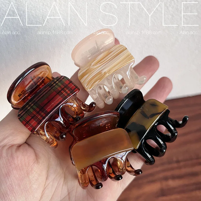 Clip Korean Version Versatile Acetic Acid Clip Ponytail Clip Temperament Curl Clip Grip Clip
Clip Korean Version Versatile Acetic Acid Clip Ponytail Clip Temperament Curl Clip Grip Clip