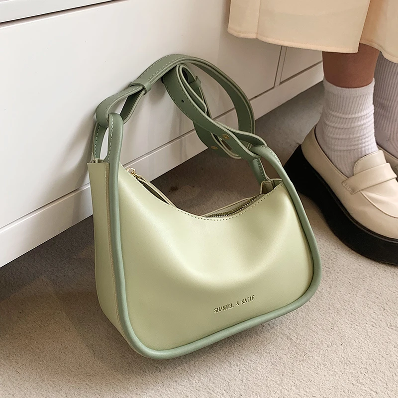 Irregular Small PU Leather Crossbody Bags for Women 2022 Trend Fashion Summer Ladies Branded Casual Style Shoulder Side Handbags
Irregular Small PU Leather Crossbody Bags for Women 2022 Trend Fashion Summer Ladies Branded Casual Style Shoulder Side Handbags