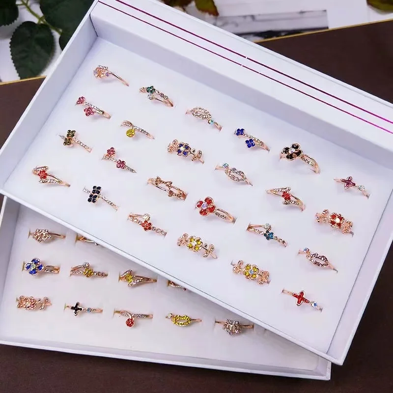 100 Pieces Fashion Rings for Women Boho Colorful Glamour Style Accessories Party Jewelry Gifts Men Proposal New Mix Wholesale
100 Pieces Fashion Rings for Women Boho Colorful Glamour Style Accessories Party Jewelry Gifts Men Proposal New Mix Wholesale