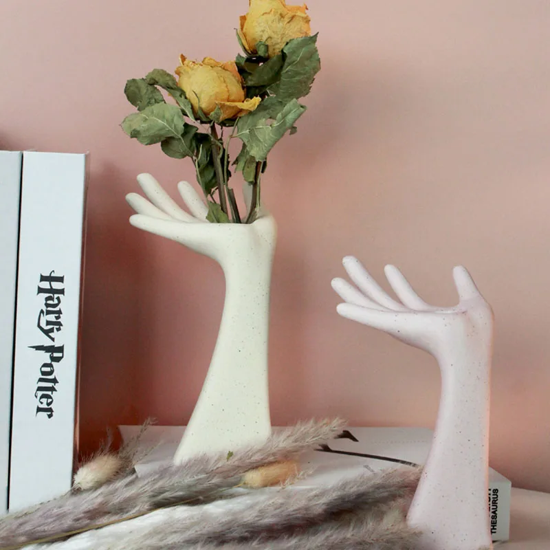 Nordic Abstract Human Hand Vase Ornaments Creative Ceramics Flower Arranger Stylish Home Decoration Accessories Christmas Gifts
Nordic Abstract Human Hand Vase Ornaments Creative Ceramics Flower Arranger Stylish Home Decoration Accessories Christmas Gifts
