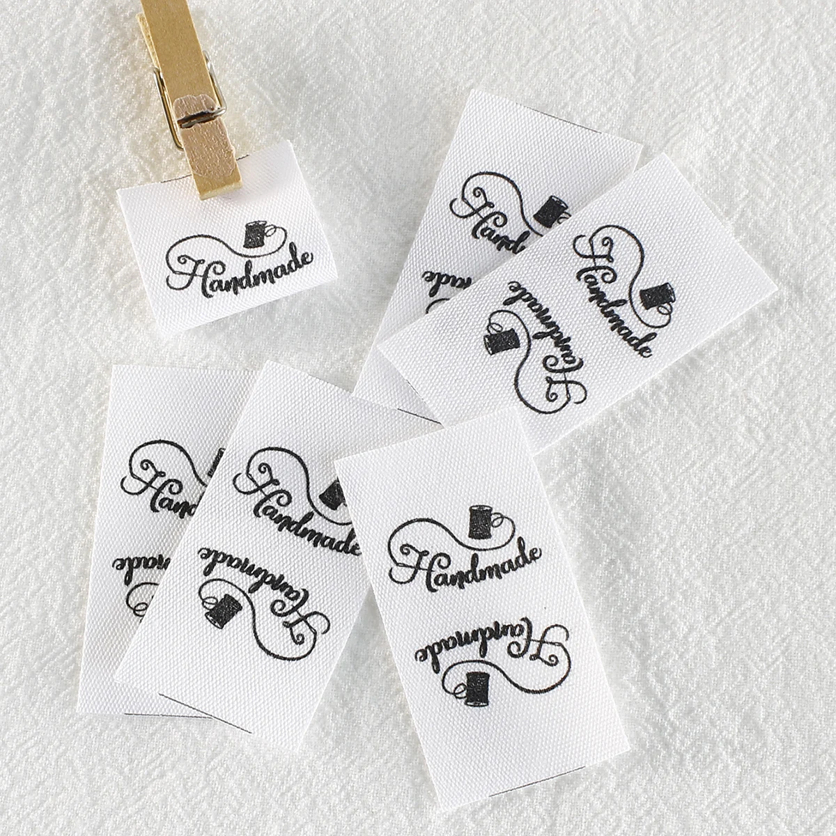 Clothing Labels, Sewing Accessori, Cotton Sewing Labels, Handmade, for Knitted Things, 20 pieces, Spot Goods
Clothing Labels, Sewing Accessori, Cotton Sewing Labels, Handmade, for Knitted Things, 20 pieces, Spot Goods