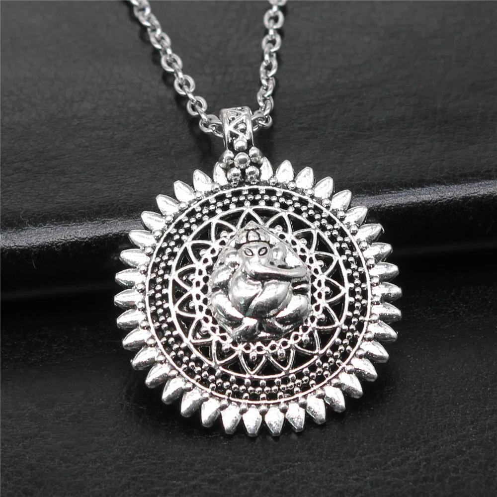 Vintage Antique Silver Color 43x36mm Indian God Of Wealth Ganesha Pendant Necklace For Women Men Long Chain Jewelry Accessories
Vintage Antique Silver Color 43x36mm Indian God Of Wealth Ganesha Pendant Necklace For Women Men Long Chain Jewelry Accessories