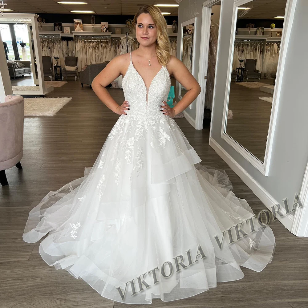 Женское многослойное свадебное платье VIKTORIA, платье на бретельках-спагетти, ТРАПЕЦИЕВИДНОЕ, с аппликацией, индивидуальный пошив, 2023
Женское многослойное свадебное платье VIKTORIA, платье на бретельках-спагетти, ТРАПЕЦИЕВИДНОЕ, с аппликацией, индивидуальный пошив, 2023