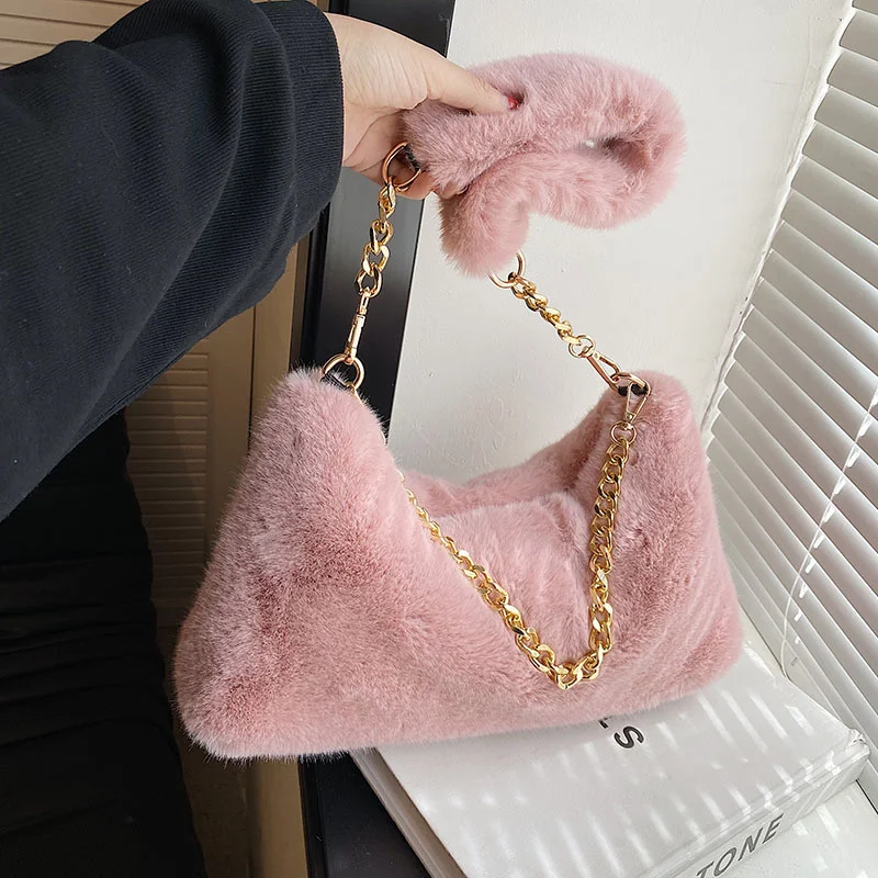 Меховая ручка, дизайнерские модные маленькие сумки и кошельки из искусственного меха
Меховая ручка, дизайнерские модные маленькие сумки и кошельки из искусственного меха