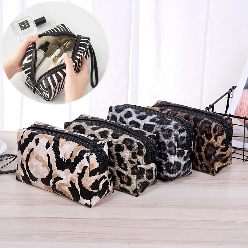 Waterproof PU Leopard Print Large-capacity Handbag Wash Bag Portable Makeup Brush Cosmetic Bag Case
Waterproof PU Leopard Print Large-capacity Handbag Wash Bag Portable Makeup Brush Cosmetic Bag Case