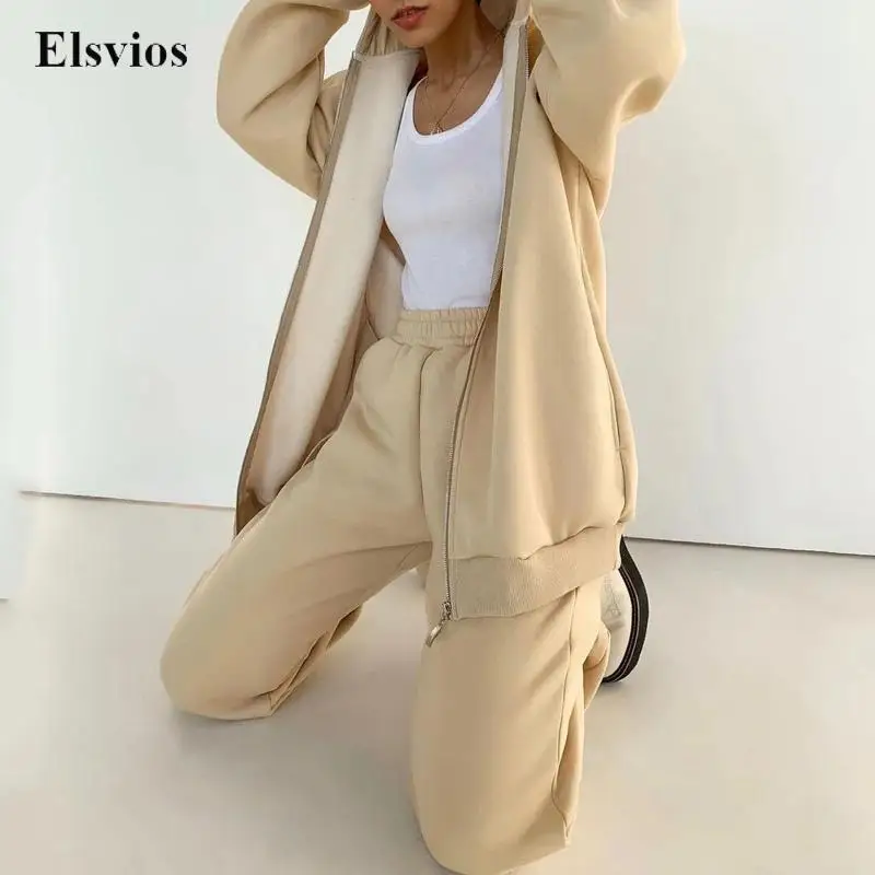 Winter Casual Loose Zip Coat Sweatshirt Set Women Casual Tracksuit Outfits Autumn Long Sleeve Hooded Hoodies + Sport Pants Suits
Winter Casual Loose Zip Coat Sweatshirt Set Women Casual Tracksuit Outfits Autumn Long Sleeve Hooded Hoodies + Sport Pants Suits