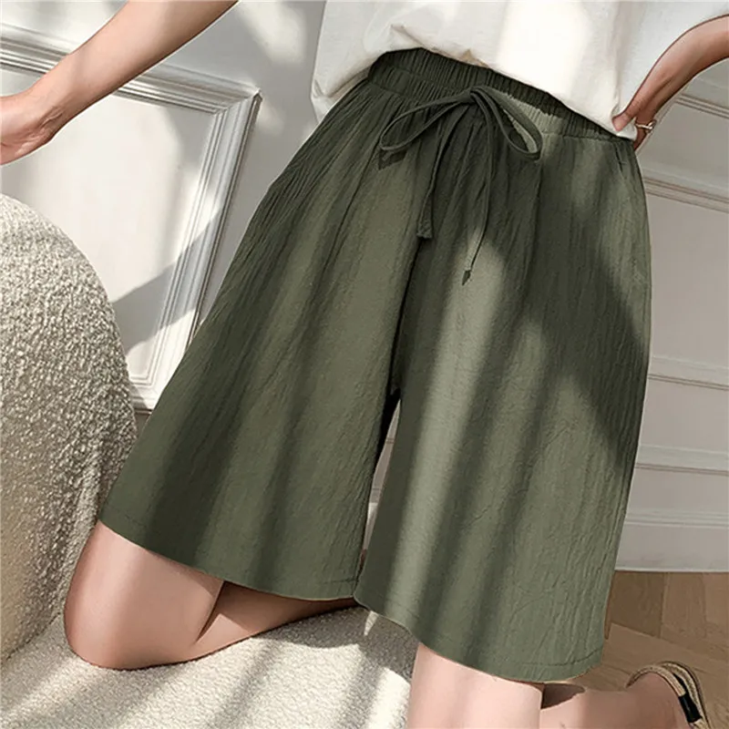 2022 New Women Shorts Hot Summer Women High Waist Shorts Simple Solid Color Leisure Loose Shorts Women Clothing
2022 New Women Shorts Hot Summer Women High Waist Shorts Simple Solid Color Leisure Loose Shorts Women Clothing