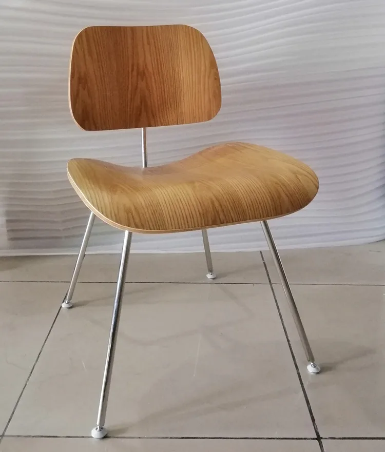 Season-glass dining chair with stainless steel legs Home dining room furniture in the middle of the Nordic wooden chair replica
Season-glass dining chair with stainless steel legs Home dining room furniture in the middle of the Nordic wooden chair replica