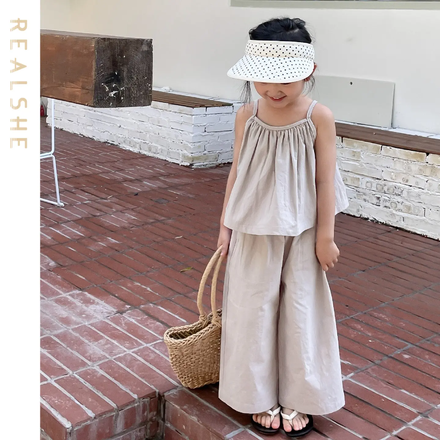 2PCS Baby Girls Clothing Sets 2023 Summer Kids Girls Clothes Solid Sleeveless Shirts Pants Girl Outfits Children Suits
2PCS Baby Girls Clothing Sets 2023 Summer Kids Girls Clothes Solid Sleeveless Shirts Pants Girl Outfits Children Suits