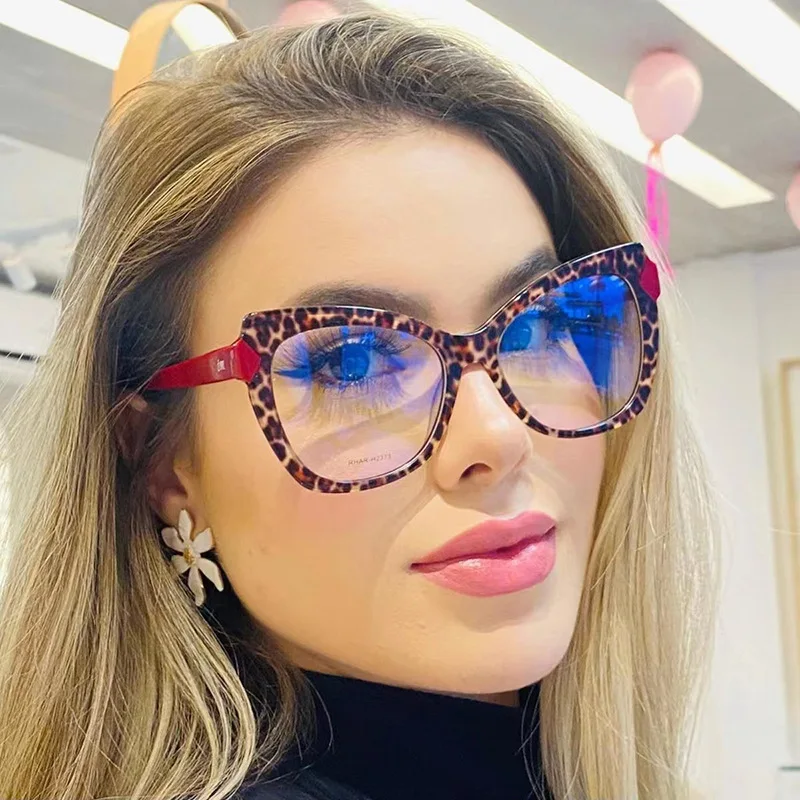 MYT_0490 HD Anti Blue Light Glasses Women Gaming Eyewear Glasses Frame Retro Cat Eye Computer Eyeglass TR90 Matterial
MYT_0490 HD Anti Blue Light Glasses Women Gaming Eyewear Glasses Frame Retro Cat Eye Computer Eyeglass TR90 Matterial