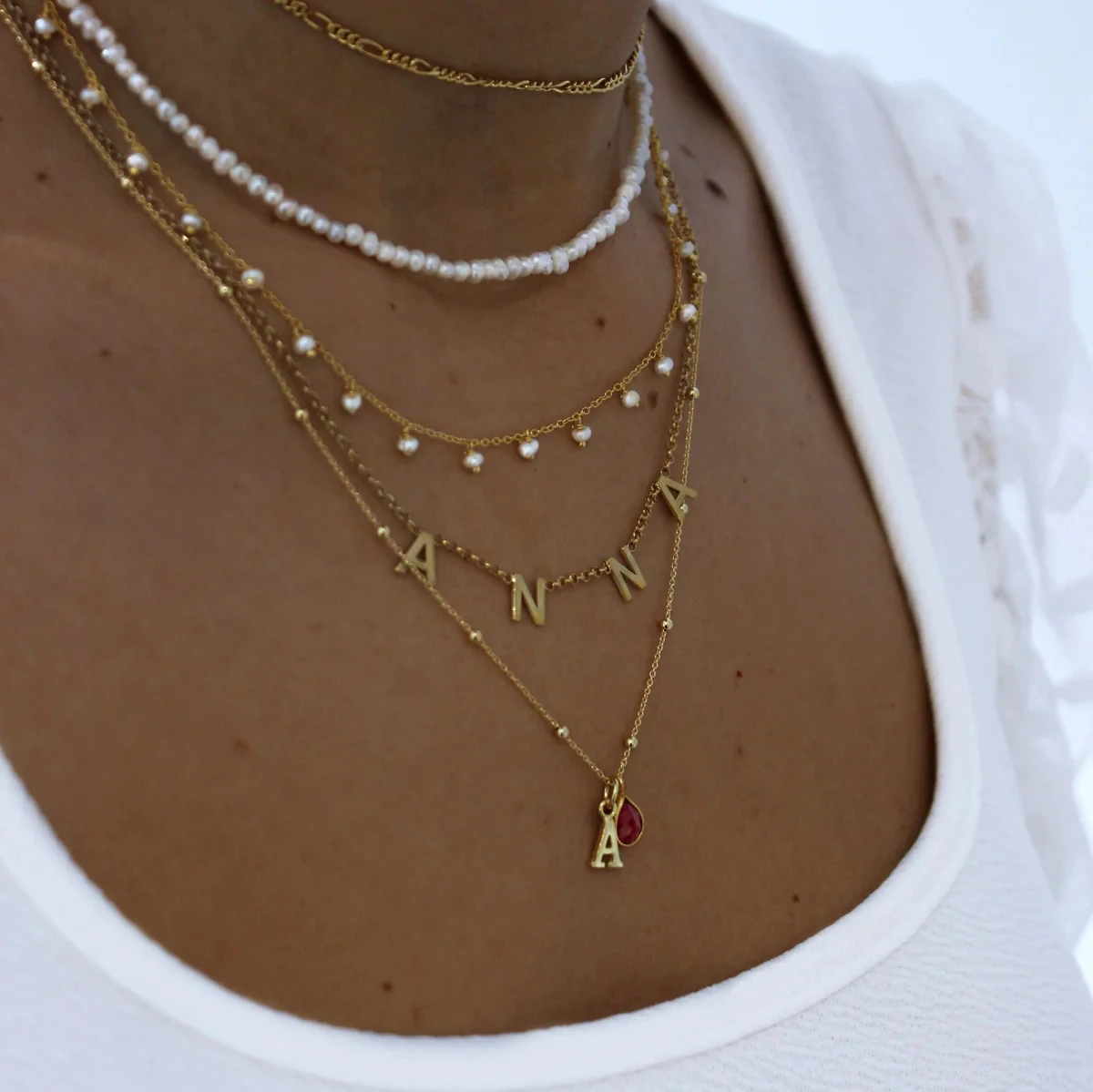 Simple and Classic Beaded Necklace Stainless steel Letter Pendant Personalized Customized Name Jewelry For Women Handmade
Simple and Classic Beaded Necklace Stainless steel Letter Pendant Personalized Customized Name Jewelry For Women Handmade