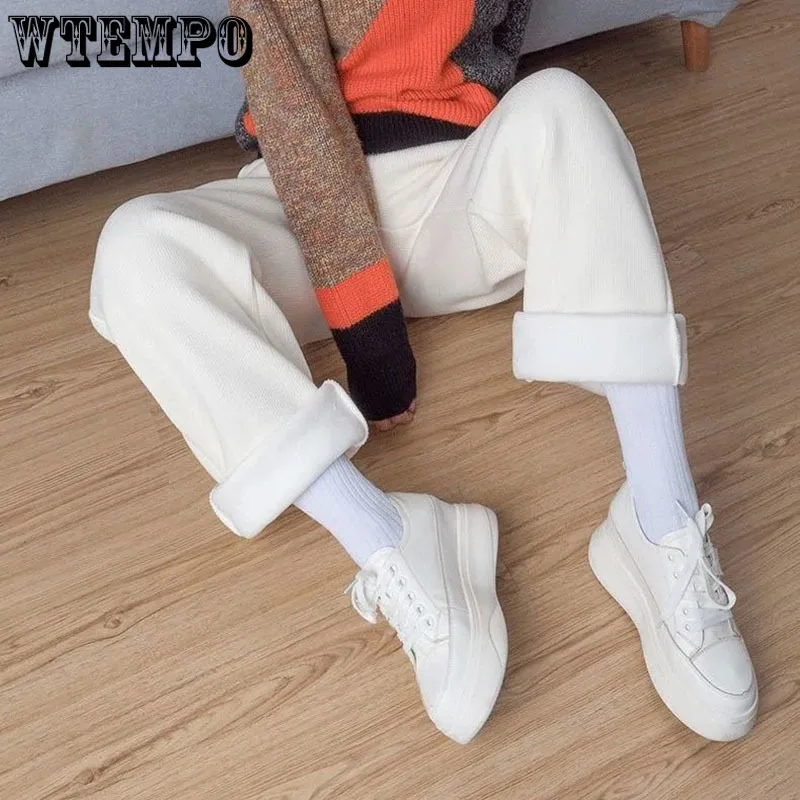 Elastic Waist Wide Leg Pants Corduroy Soft Fabric Plush Warm Women's Straight Trousers Simple Casual Commuting Autumn Winter
Elastic Waist Wide Leg Pants Corduroy Soft Fabric Plush Warm Women's Straight Trousers Simple Casual Commuting Autumn Winter