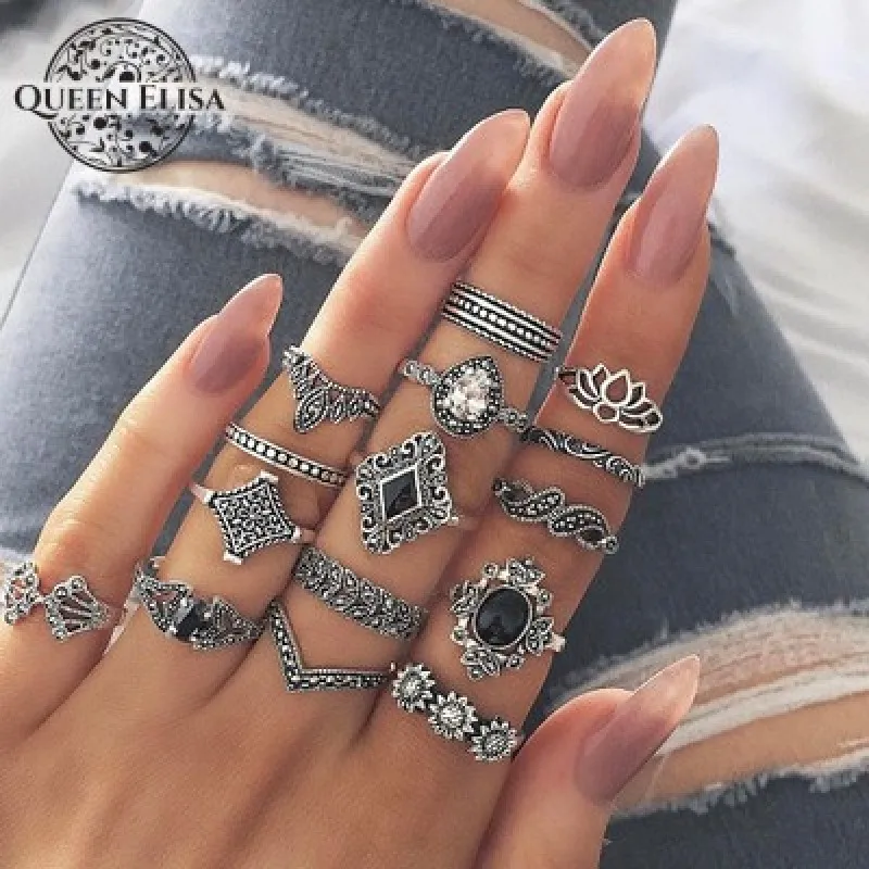 15-piece set of retro hollow flower shape ring female metal material black gemstone accessories 
15-piece set of retro hollow flower shape ring female metal material black gemstone accessories