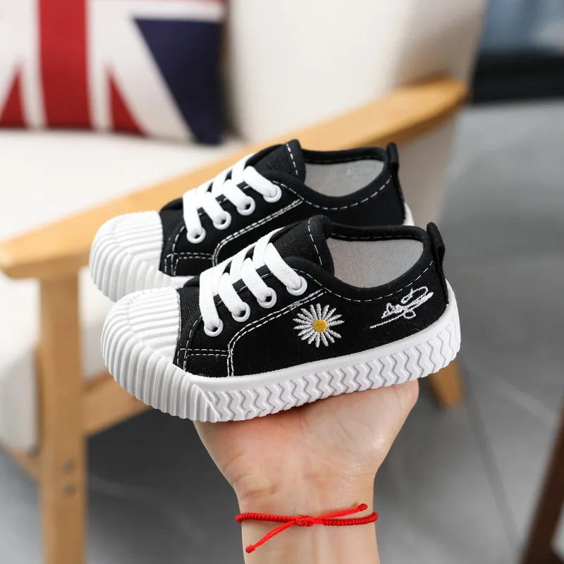 2022 Autumn 1-6 Years Kids Canvas Shoes New Fashion Flats Children Running Shoes Casual Shoes Baby Girls Chrysanthemum Sneakers
2022 Autumn 1-6 Years Kids Canvas Shoes New Fashion Flats Children Running Shoes Casual Shoes Baby Girls Chrysanthemum Sneakers