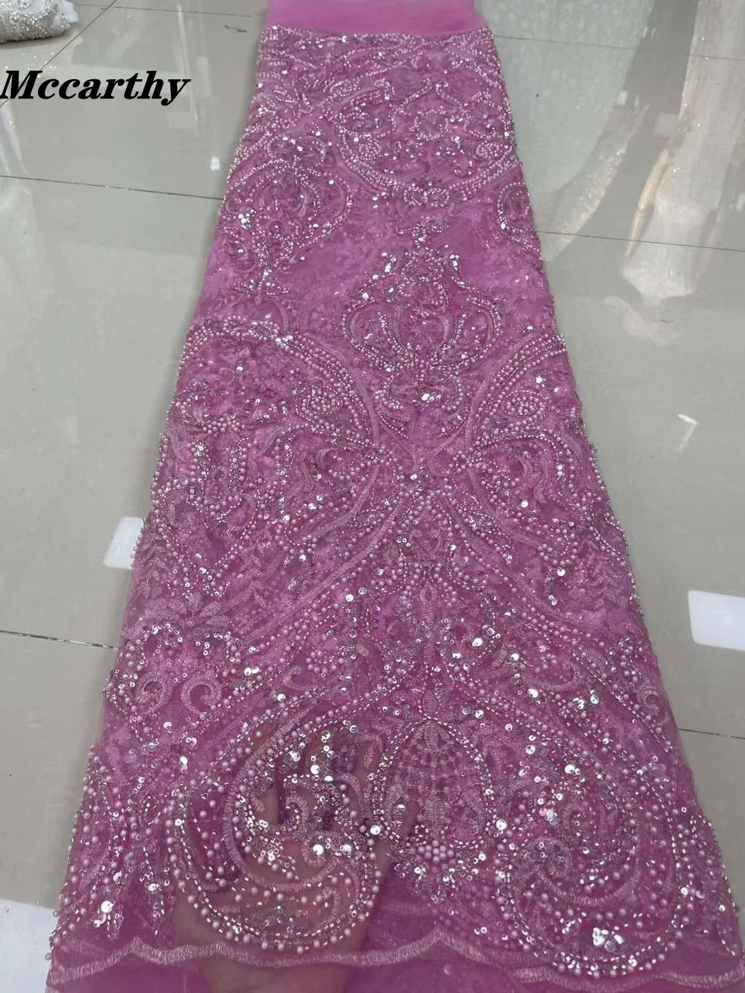 Роскошная розовая кружевная ткань Mccarthy ручной работы из французского кружева, 2022 Тяжелая вышивка, африканские блестки, кружевная ткань с бу... 
Роскошная розовая кружевная ткань Mccarthy ручной работы из французского кружева, 2022 Тяжелая вышивка, африканские блестки, кружевная ткань с бу...