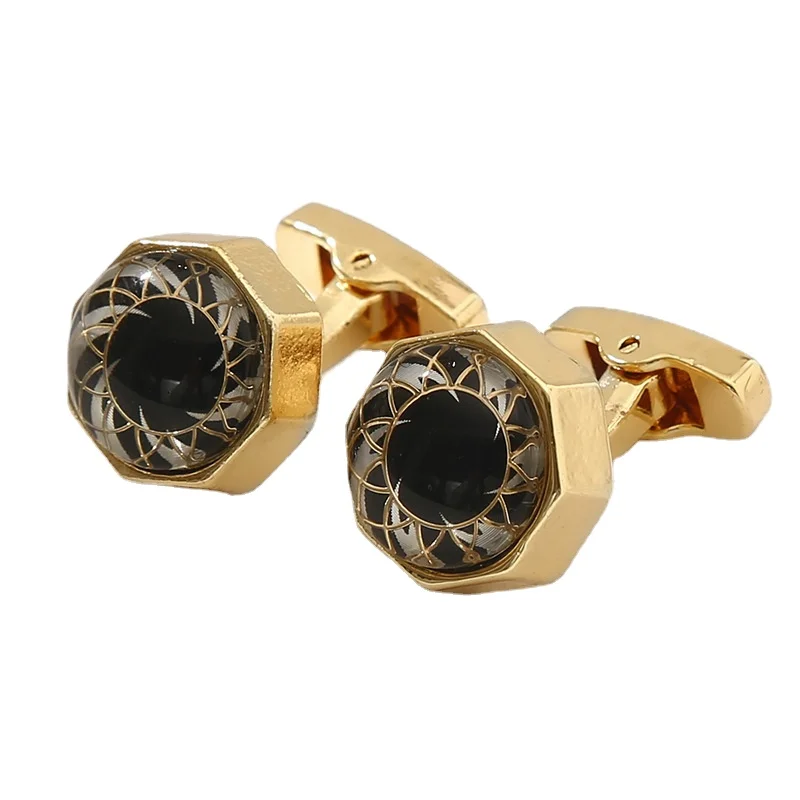 New French Cufflinks for Men Personality CD Pattern Retro Trendy Men's Casual Fashion Business Banquet Suits Shirts Cuff Links
New French Cufflinks for Men Personality CD Pattern Retro Trendy Men's Casual Fashion Business Banquet Suits Shirts Cuff Links